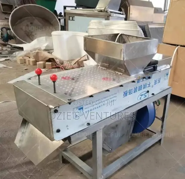 Roasted Peanut Peeling Machine · Photo 1