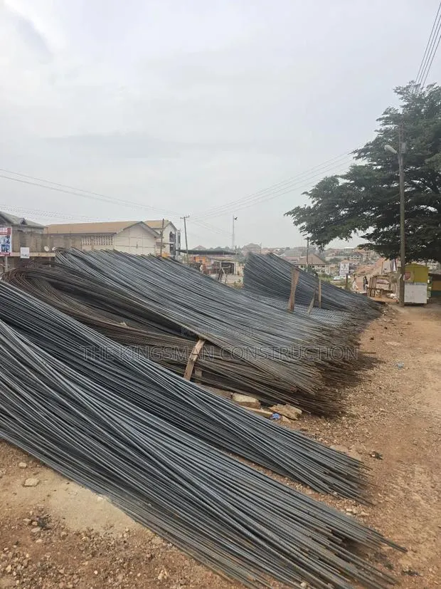 Different Size of Iron Rods for Sale at Affordable Price · Photo 1