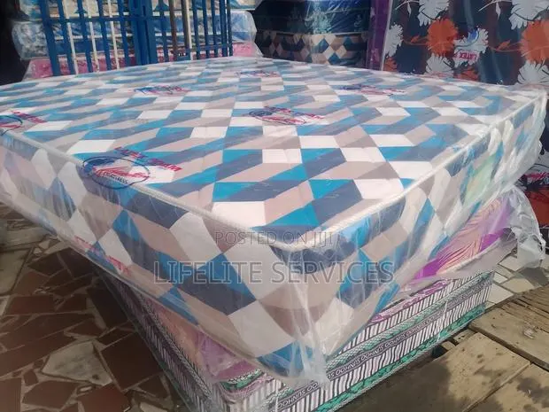 Mattress High Density 12" Queen -Sleep Tight · Photo 1
