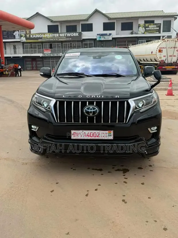 Toyota Land Cruiser Prado 2020 Black · Photo 1