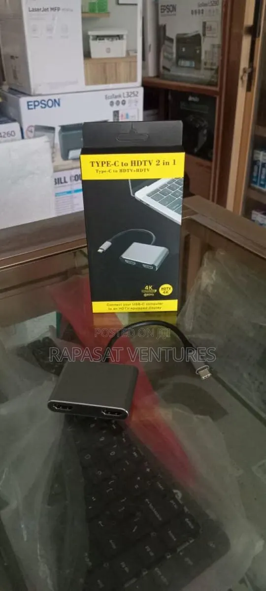 Type-C Male to Dual Hdmi Converter Adapter · Photo 1