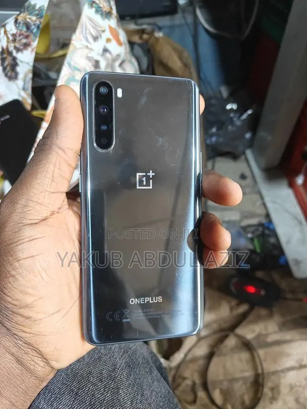OnePlus Nord 128 GB Gray · Photo 1