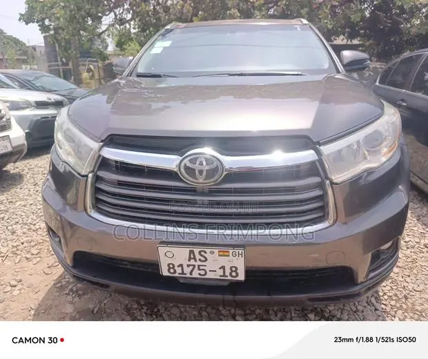 Toyota Highlander Limited 3.5l 4WD 2013 Gray