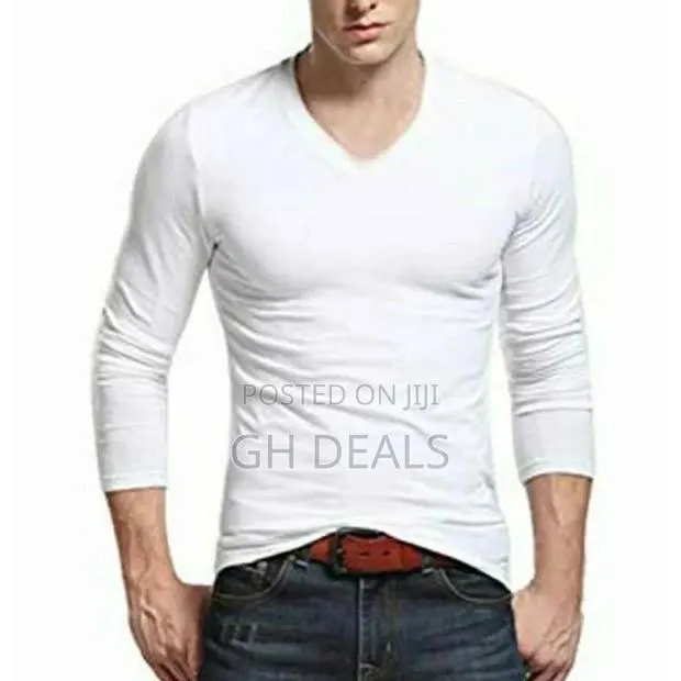 Chase Deer V-Neck Long Sleeves T-Shirt - White · Photo 1