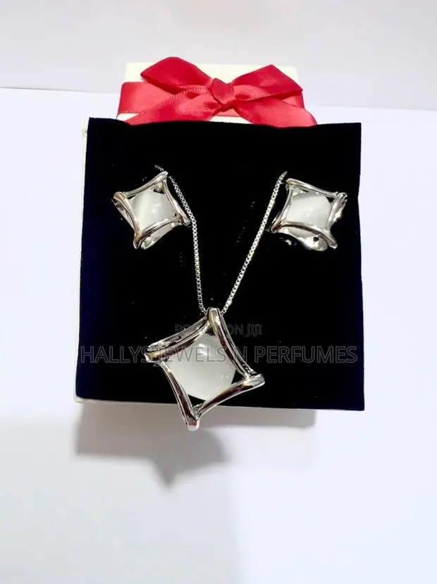 Jewellery Set, Tarnish-Free Rhodium Plated · Photo 1