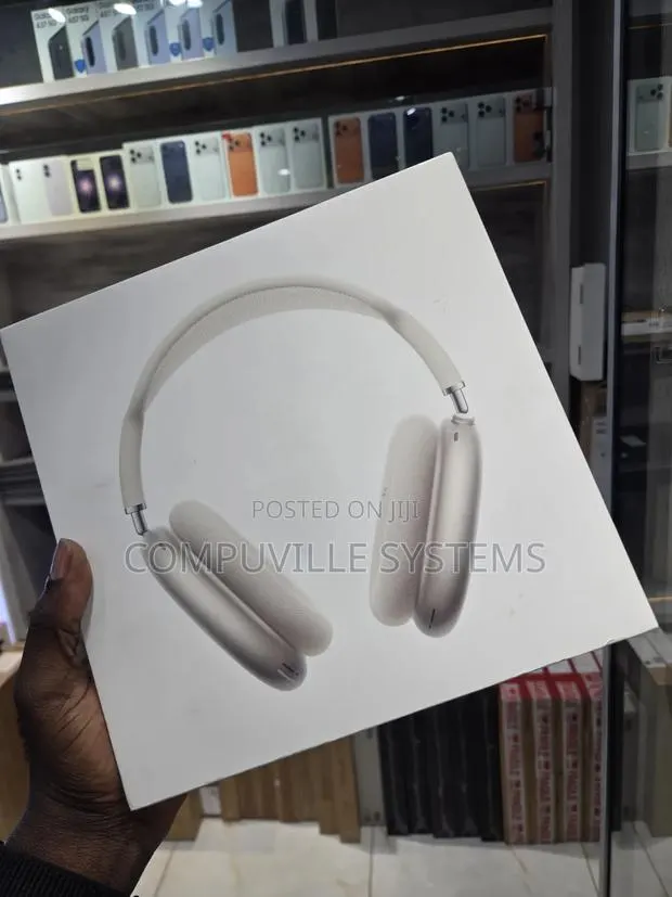 Starlight Airpods Max · Photo 1