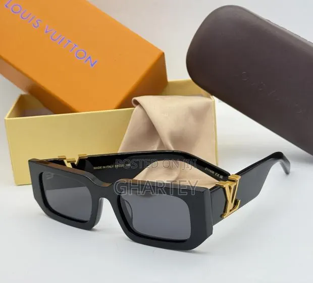 Louis Vuitton Luxury Designer Glasses · Photo 1
