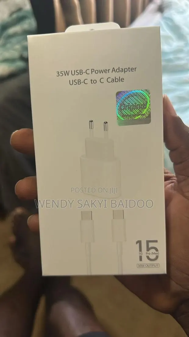 35w iPhone Charger · Photo 1