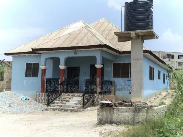 4bdrm House in Aputuogya, Kumasi Metropolitan for sale · Photo 1