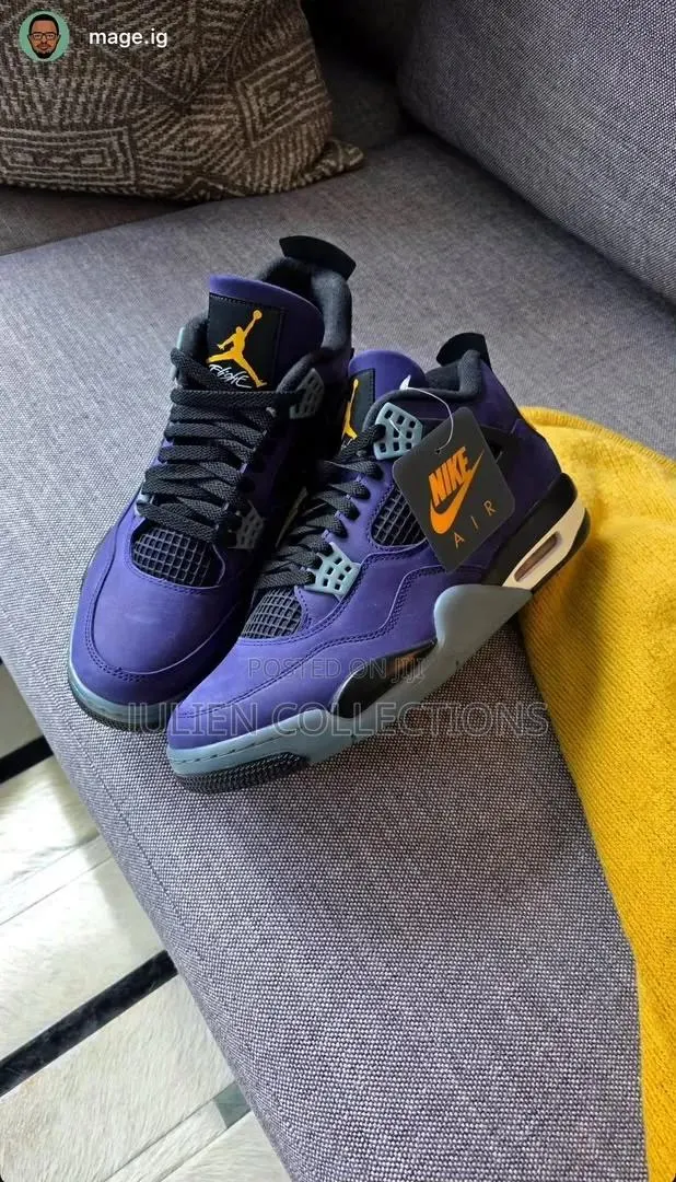 Air Jordan Retro 4 Purple Black N White · Photo 1