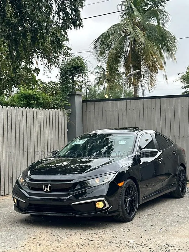 Honda Civic EX Sedan 2020 Black · Photo 1