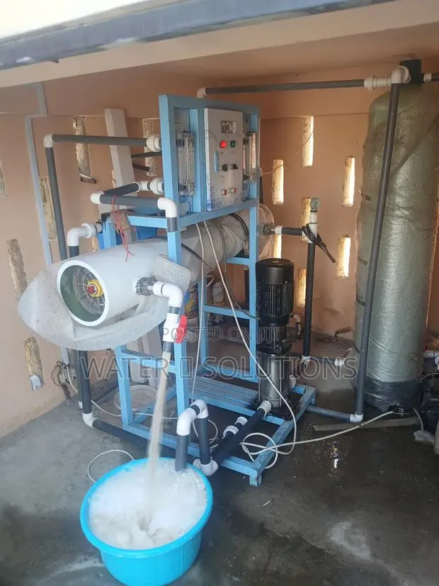1 Ton R.O Machine · Photo 1