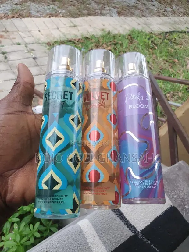 Bath Body Works Fine Fragrance Mists. · Photo 1