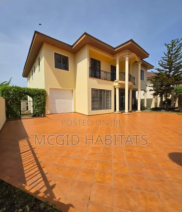 5bdrm House in East Legon for sale · Photo 1