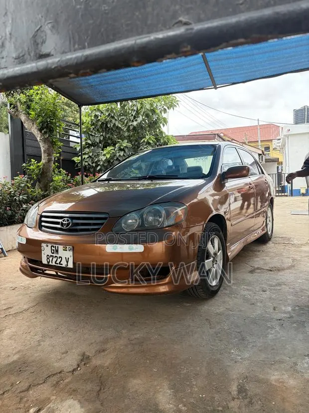 Toyota Corolla S 4dr Sedan (1.8L 4cyl 4A) 2009 Brown · Photo 1