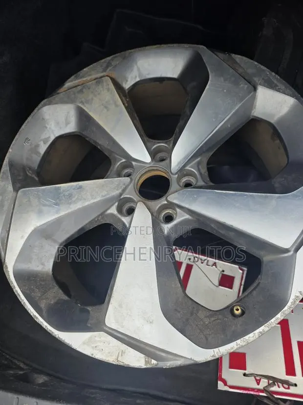 Honda Accord 2020 Touring Rim · Photo 1