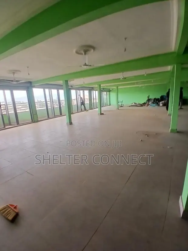 Office Space · Photo 1