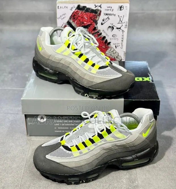 Nike Air Max 95 Og Neon · Photo 1