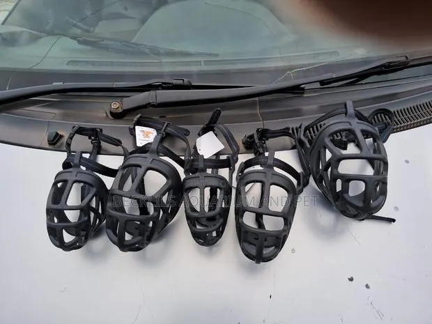 Dog Muzzle (Mouth Guard) · Photo 1