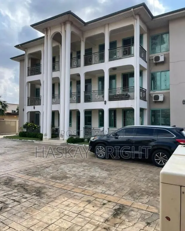 3bdrm Apartment in Madina for rent · Photo 1