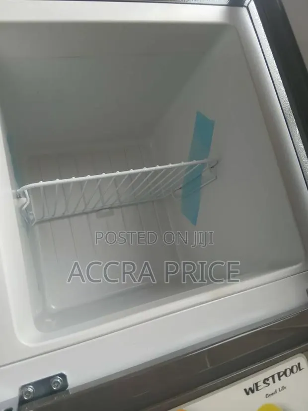 Westpool Refrigerator With Vegetable Crisper Drawer · Photo 1