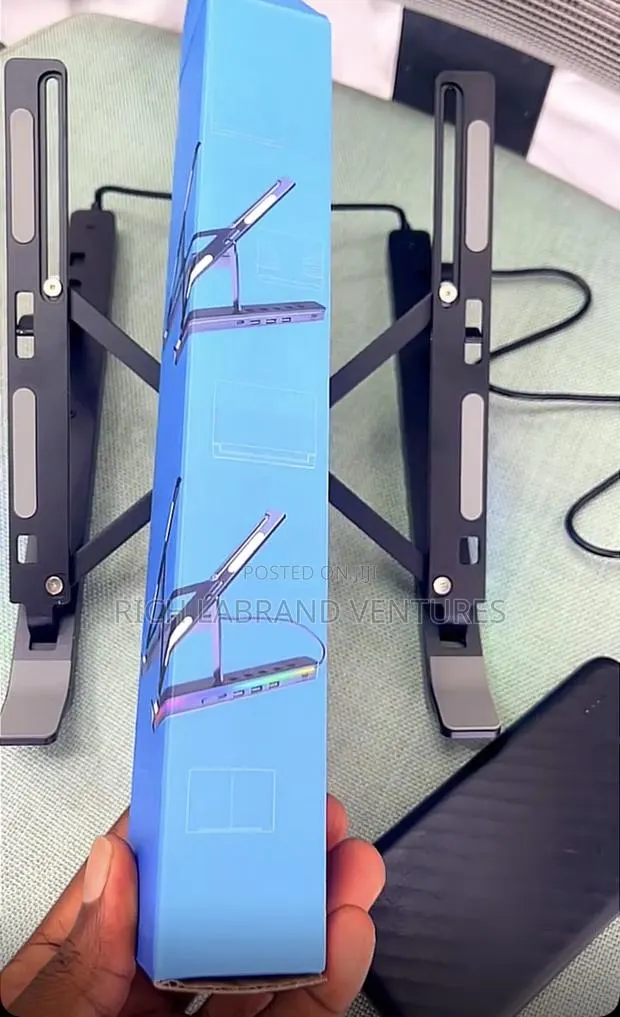 Adjustable Laptop Stand/Bracket · Photo 1