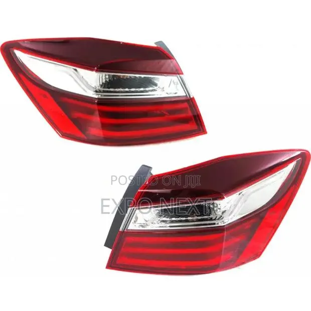 Honda Accord 2016-2017 Tail Lights · Photo 1