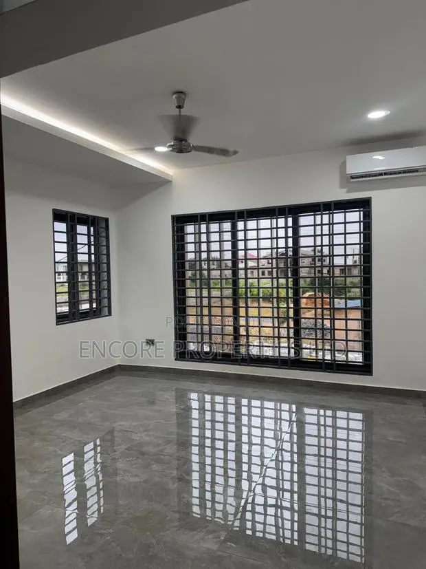 Furnished 4bdrm House in East Legon Hills for sale · Photo 1