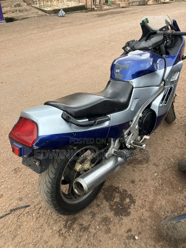 Suzuki Sport 2009 Blue · Photo 1