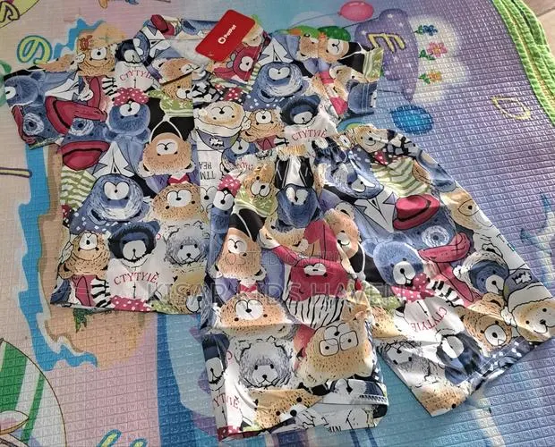 Nice Boys Top and Down 2 to 3 Years · Photo 1