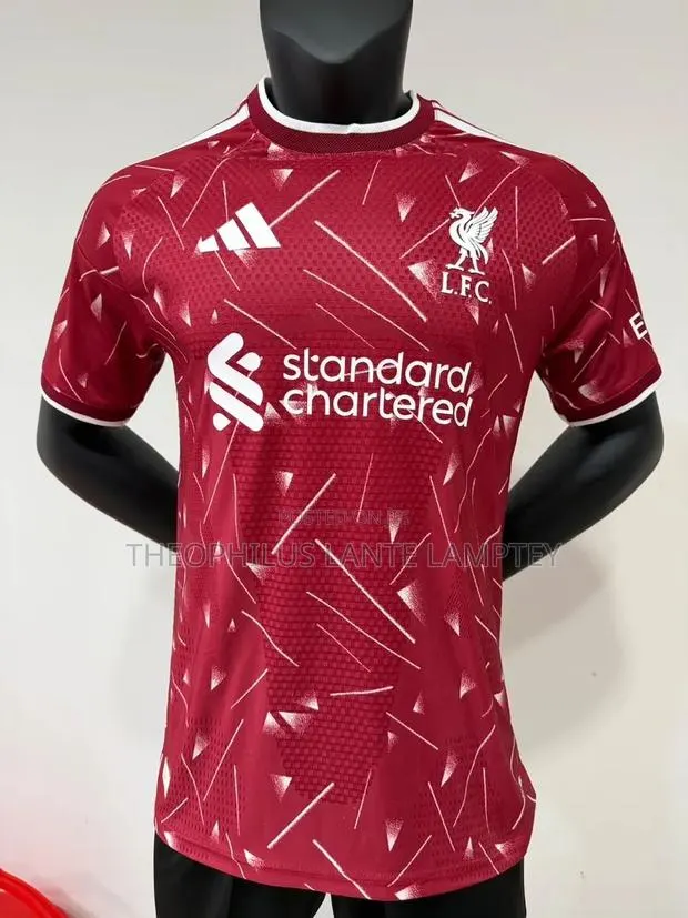26/27 European Clubs Foitball Jersey · Photo 2