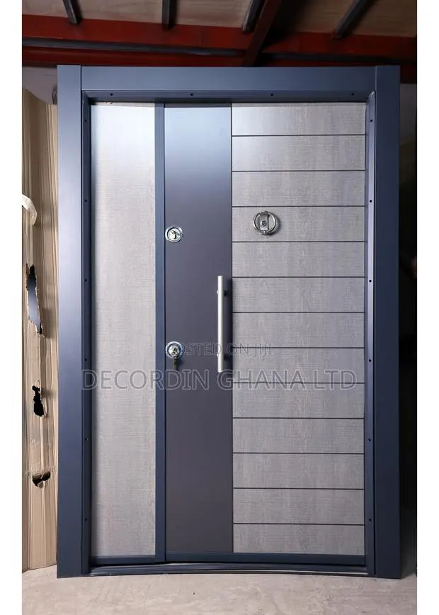 Full Metal Eco Door · Photo 1