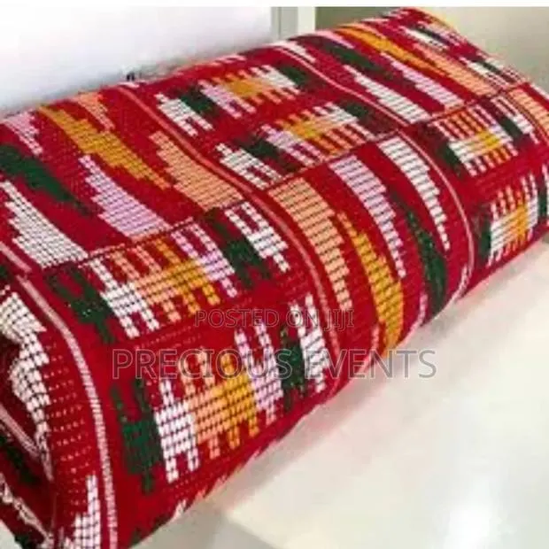 Ghanaian Wrappers Kente. · Photo 1