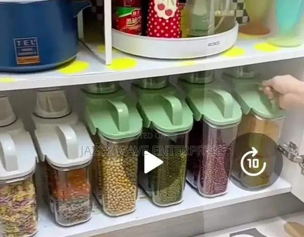 Cereal Dispenser · Photo 1