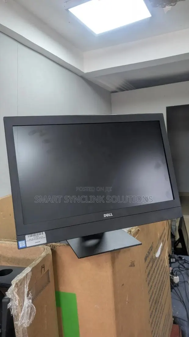 Desktop Computer Dell OptiPlex 7450 8GB Intel Core I5 SSD 256GB · Photo 1
