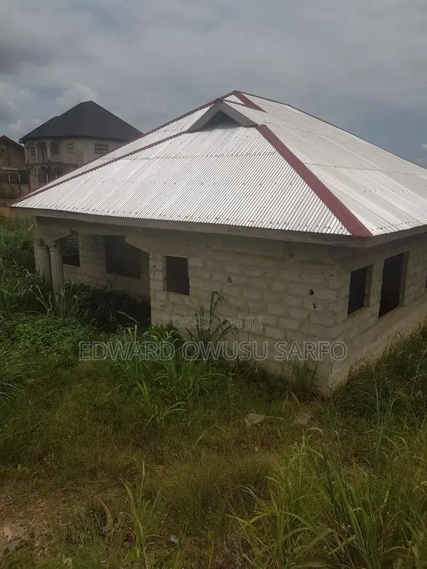 3bdrm House in Bosomtwe for sale · Photo 4