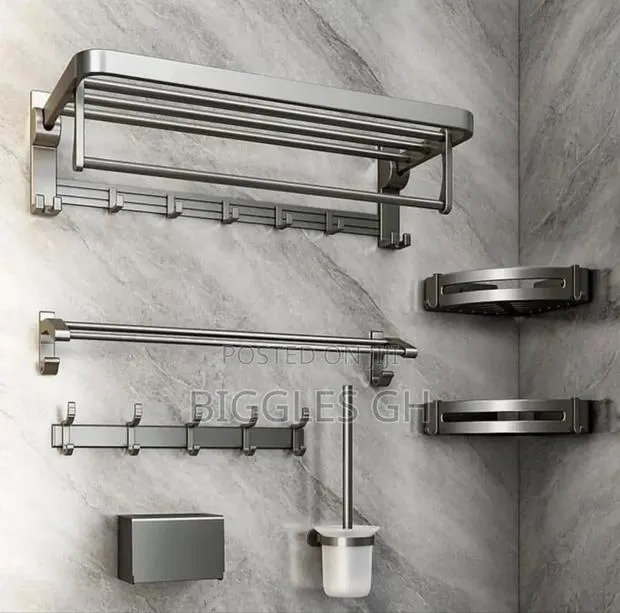 Bathroom Accessories- Grey · Photo 1