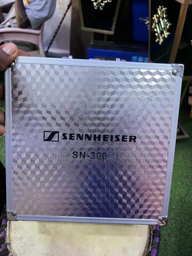 Sennheiser Sn-303 Studio Condenser Microphone · Photo 1
