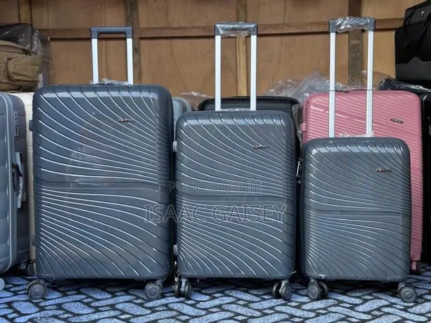 3set Extra Quality Compass Anticrake Luggages/Travel Bags · Photo 1