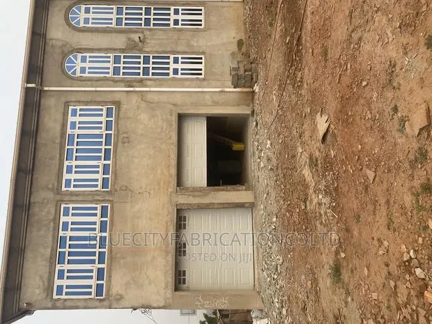 AA+ Fanlight Automated Garage Door · Photo 1