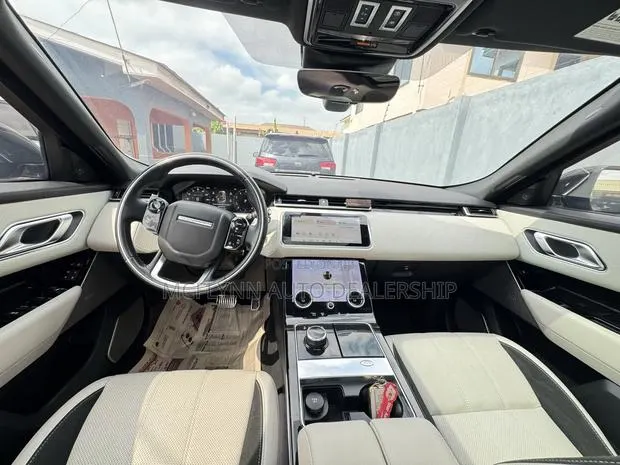 Land Rover Range Rover Velar 2020 Gray · Photo 1