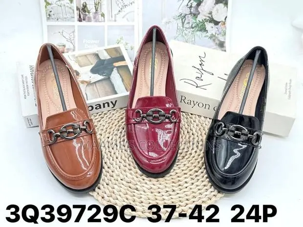 Women’s Patent Leather Office Loafers – Stylish Slip-on Flats · Photo 1