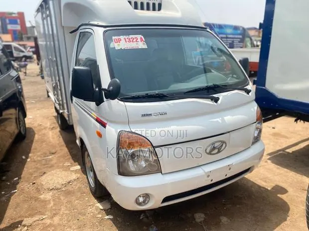 Hyundai Porter Freezer · Photo 1