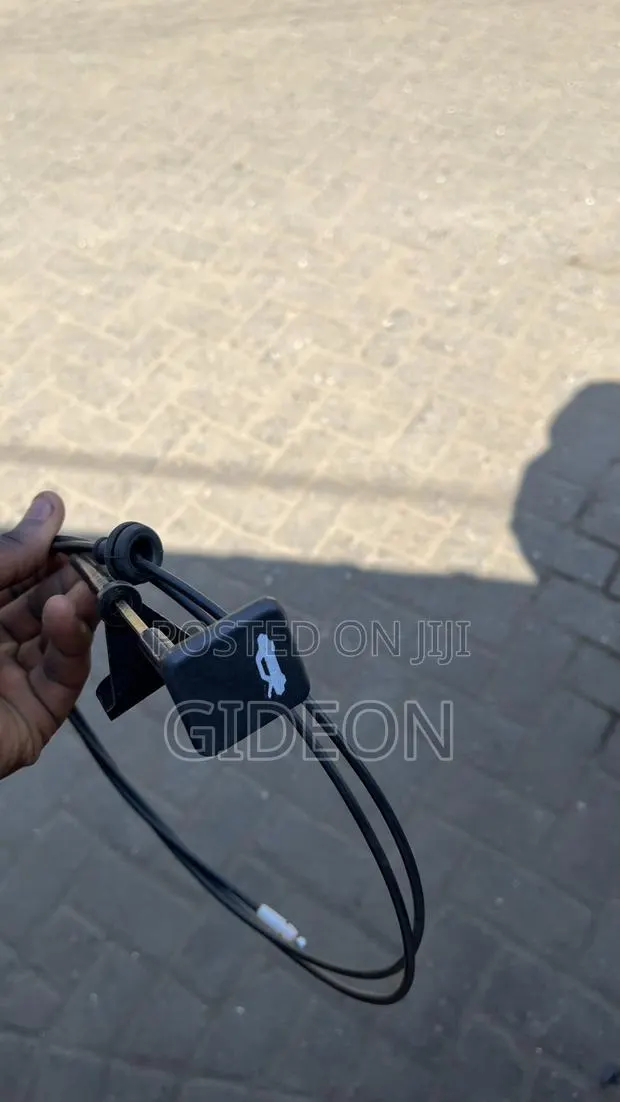 Honda Bonnet Cable · Photo 1