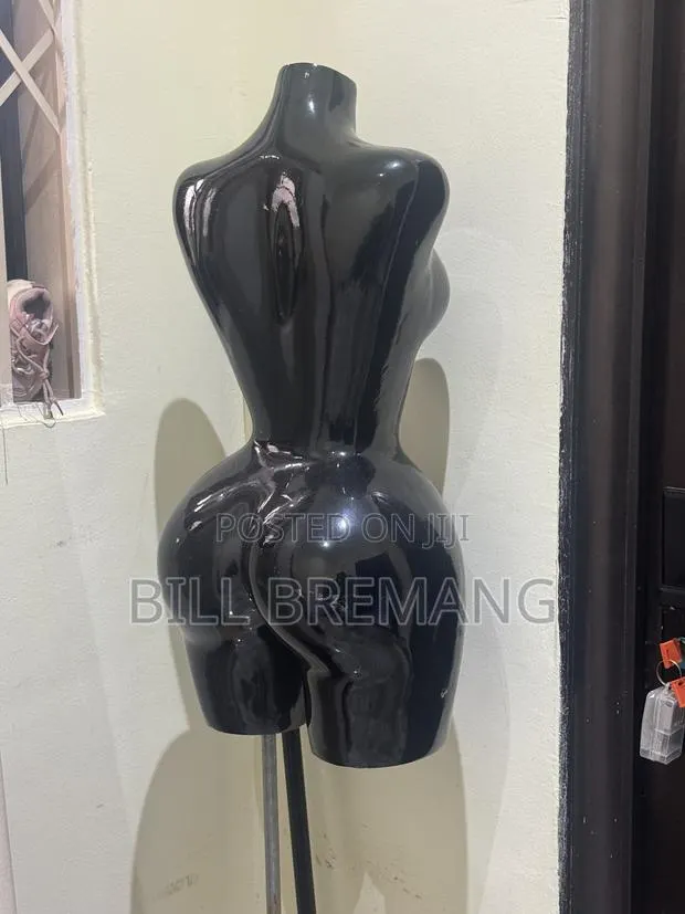 Mannequins · Photo 1