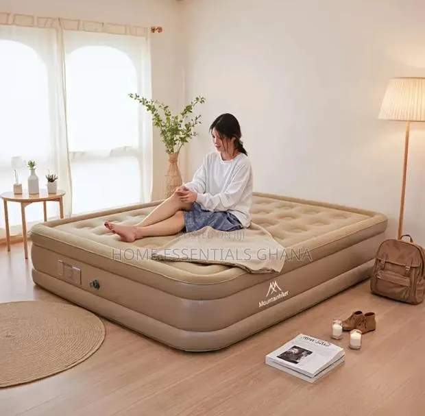Inflatable Double Mattress – Comfortable Air Bed for Home Travel · Photo 1