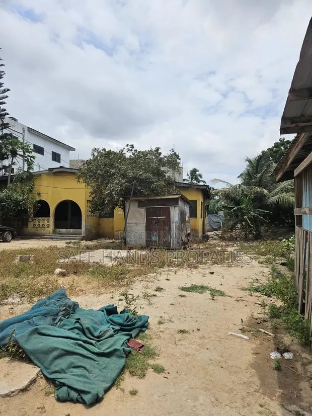 Land for Sale · Photo 1