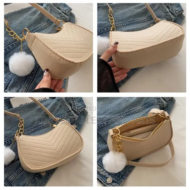 Ladies Bags · Photo 1