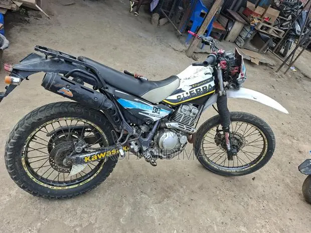 Kawasaki KLX 250 2019 Black · Photo 1
