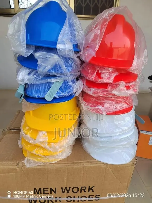 Safety Helmet (20 or More Pieces) · Photo 1
